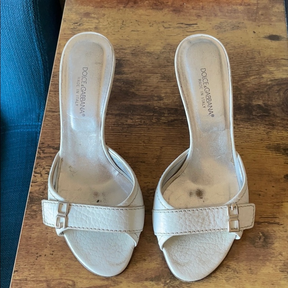 Dolce&Gabbana slip on kitten heels